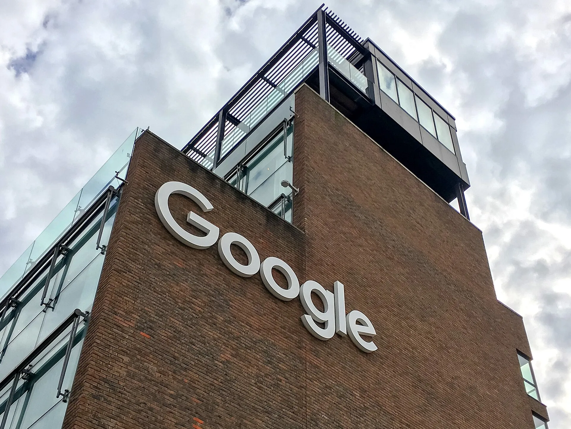 Google headquarters building sign