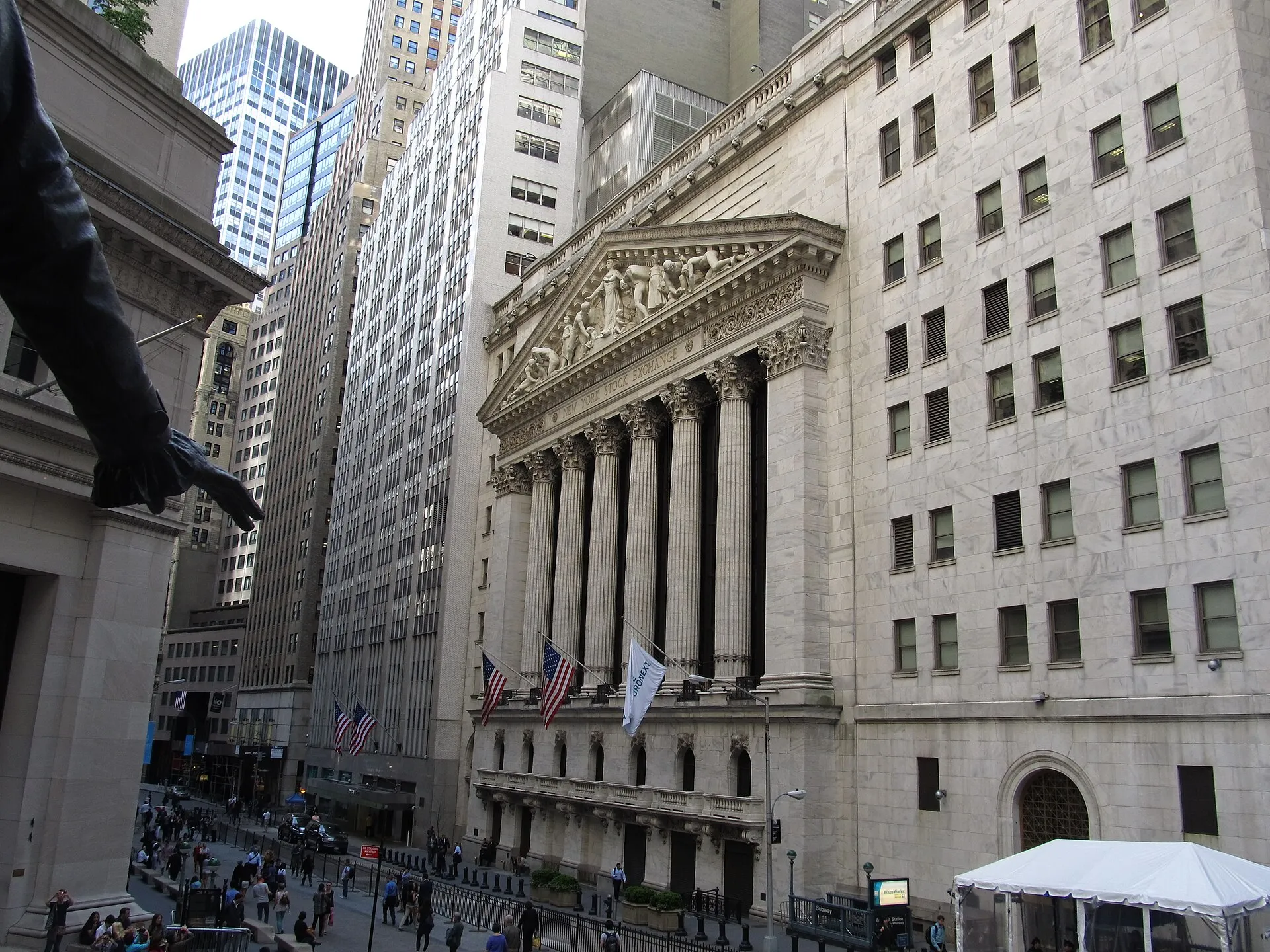 stock market trading floor Wall Street