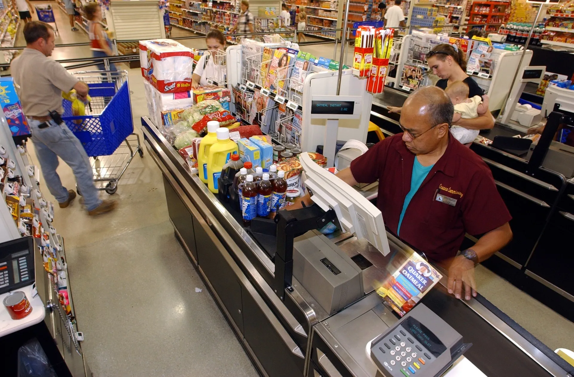 shopping cart groceries supermarket checkout
